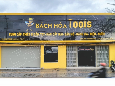 THI CÔNG MẶT DỰNG ỐP ALU